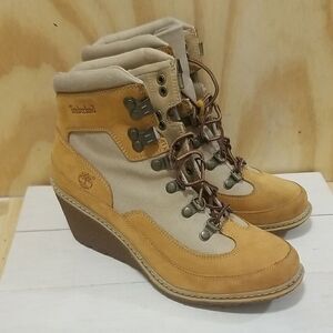 Timberland Boots Womens Size 8 Earthkeepers Amston 3-Inch Bootie Tan Wedge